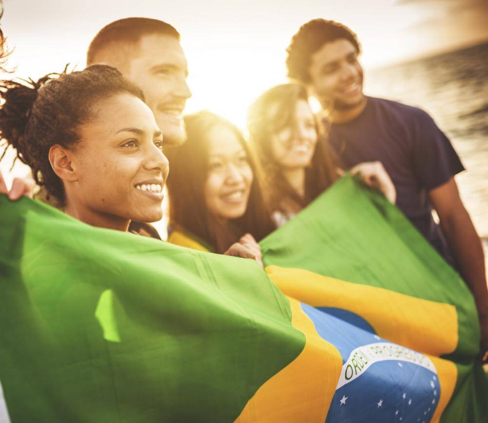 Brazil mobile phone company to offer travel insurance ITIJ