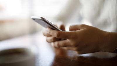 Person using app