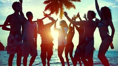 Spring breakers having fun