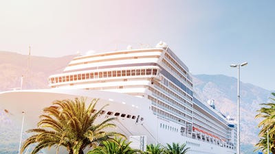 Cruise Ship