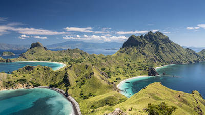 Indonesia weighs visa-free expansion after 24% tourism demand boost 