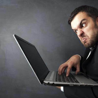 Engaging with product reviews