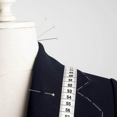 Tailoring products using insurtech