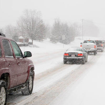 Blizzard disrupts Thanksgiving travel