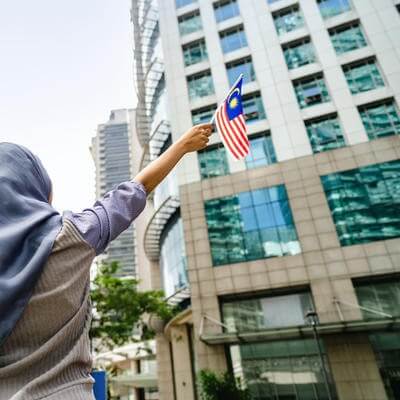 Malaysia flag woman