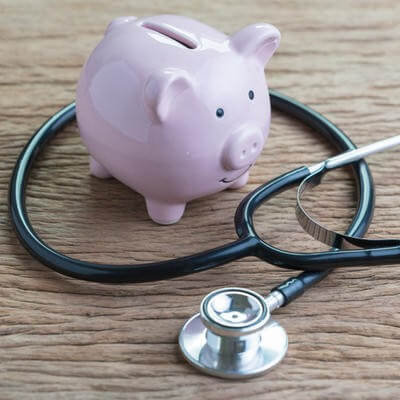 medical payment GettyImages-965923772