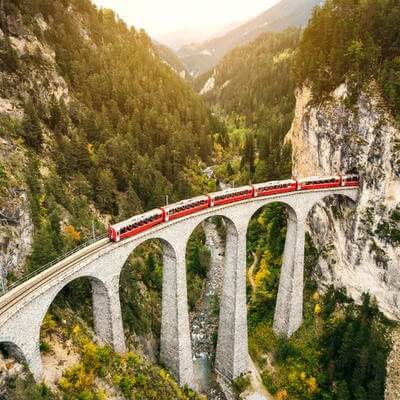 flight free travel GettyImages-1413224348