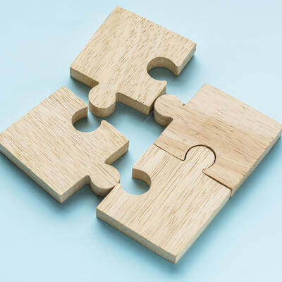 Jigsaw teamwork concept macro shot