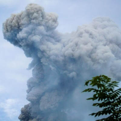 Volcanic eruption indonesia