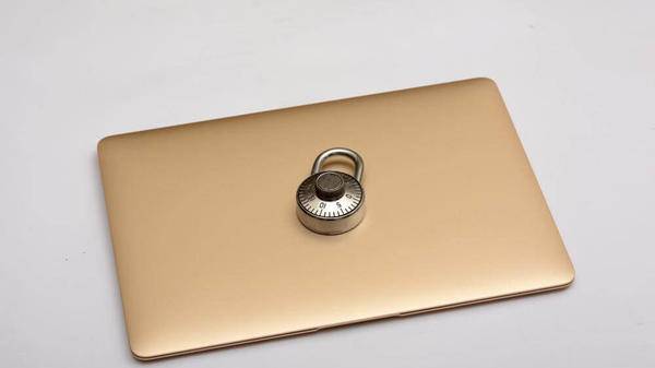 Electronic devices banned from carry-on luggage - updated