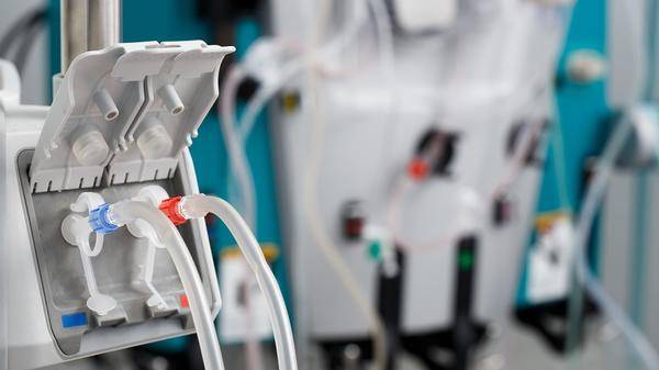 Dialysis machines