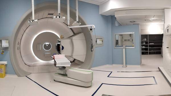 proton beam therapy room