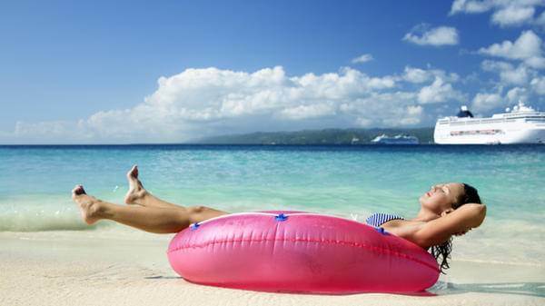 cruise ship beach tourist