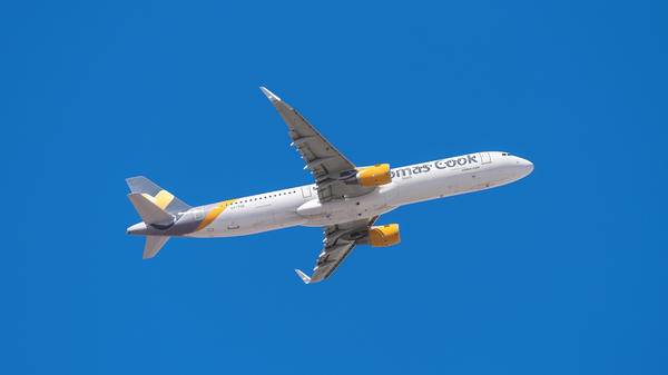 A Thomas Cook plane