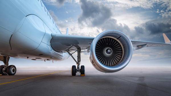 aeroplane grounded