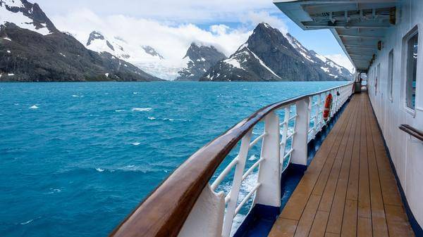 Deserted cruise ship