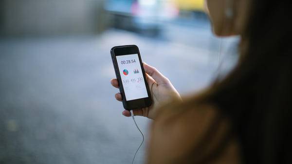 health and fitness tracking smartphone