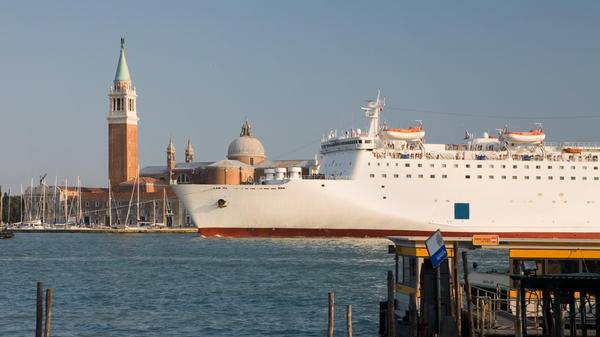 Venice cruises