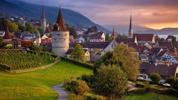 Swiss town deluxe