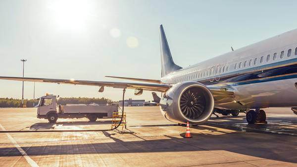 Aeroplane refuelling