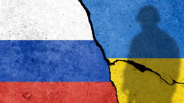 Ukraine Russia flags crack