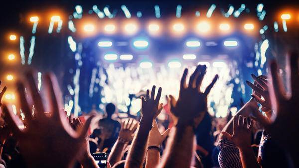 American visit events while travelling