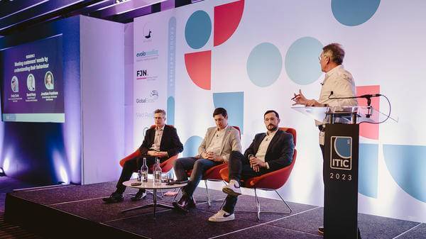 ITIC UK 2023 Customer behaviour