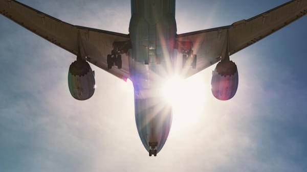 Plane landing