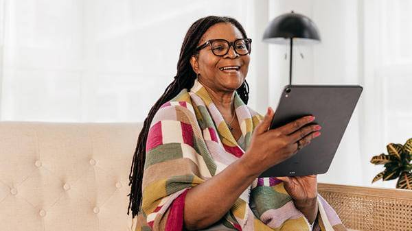 Woman using iPad 