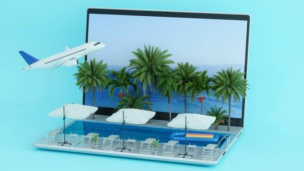 travel website GettyImages-1318653742