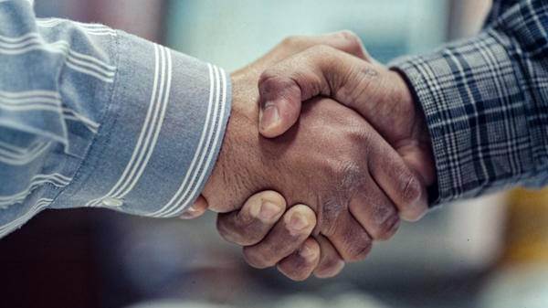 Handshake business