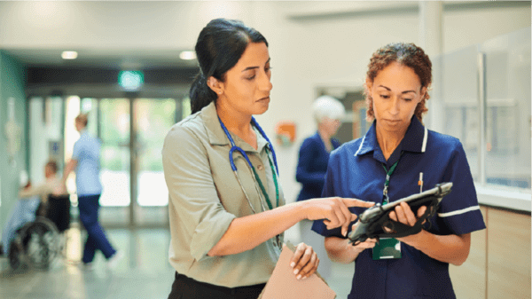 Doctors discussing