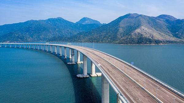 Hong Kong Macau bridge