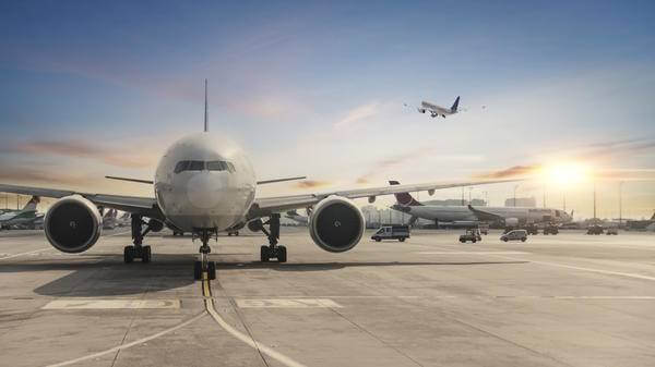 Airport planes