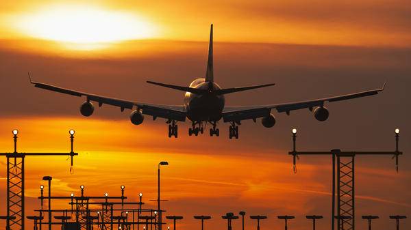 Plane leaving Heathrow