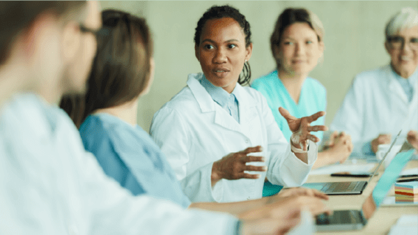 Doctors discussing