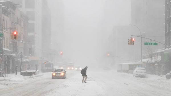 Major blizzard grounds thousands of flights across northeast US