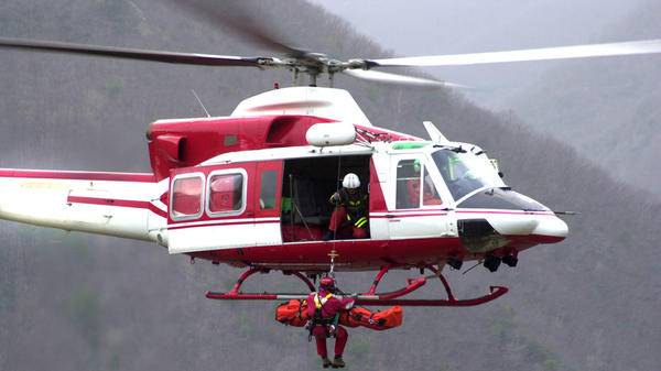 Air med rescue