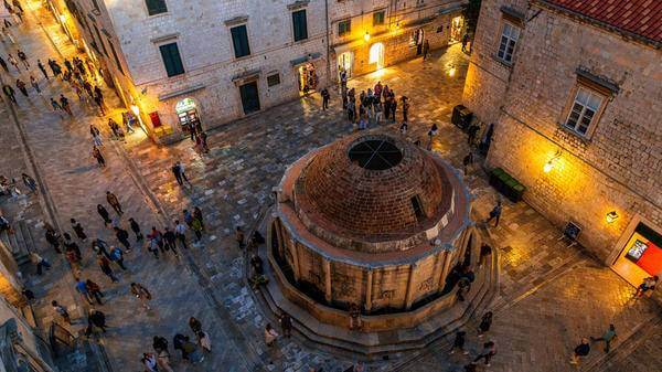 Busy street in Dubrovnik, Croatia