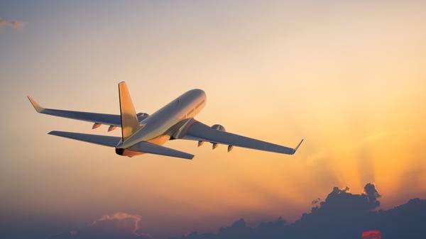 Airliner
