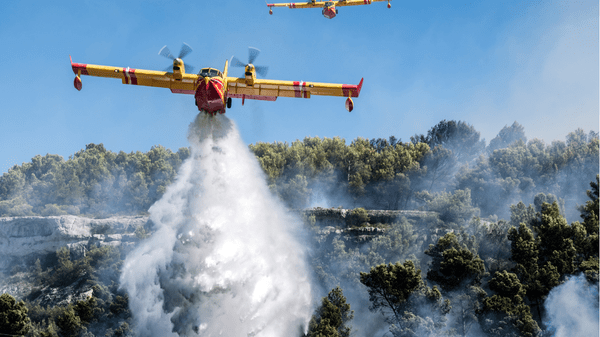 France tells tourists to stay away as wildfire evacuations exceed 330,000 