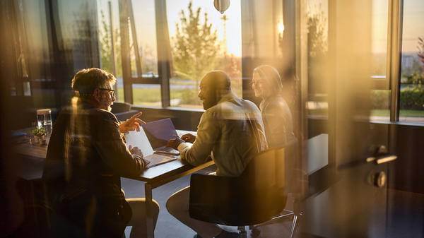 Healix challenges ‘person in seat’ approach to embedded expertise 