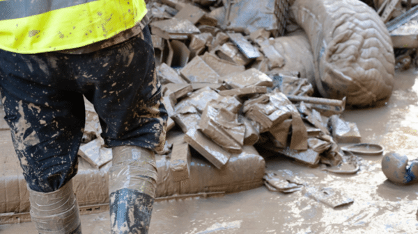 Storm Adam floods Valencia, disrupting travel and prompting mass rescues 